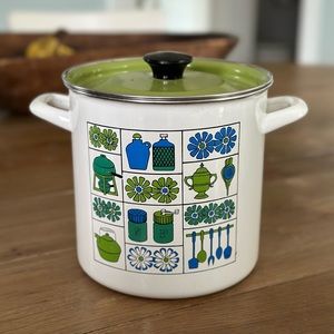 Midcentury Vintage GHC White Blue Green Daisy Kitchen Print Enamel Stock Pot